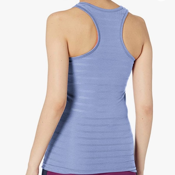 SALE 💣 NWT Champion Racerback Tank in Maroon - Picture 6 of 7